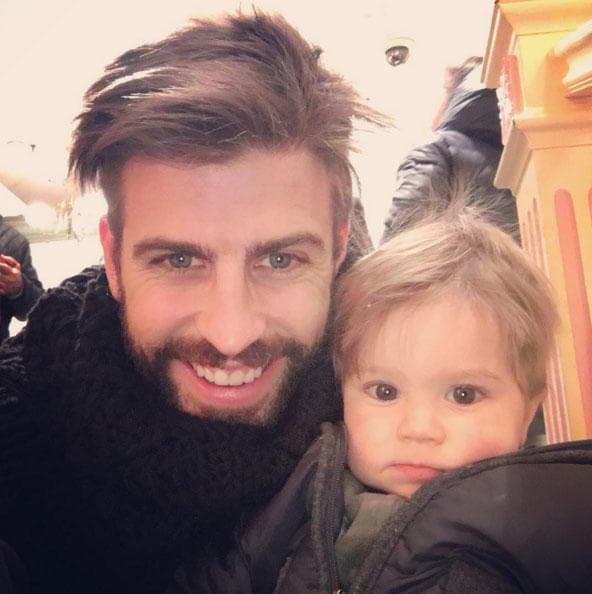 Otros famosos que nos muestran a sus nenes son Shakira y Piqué. ¡Lindo, Sasha!