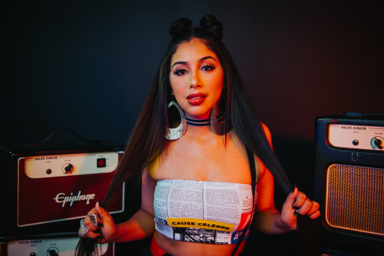 Navil Rox: tiene 22 años, es de
<b> </b>Puerto Rico y su género musical favorito es el urbano.