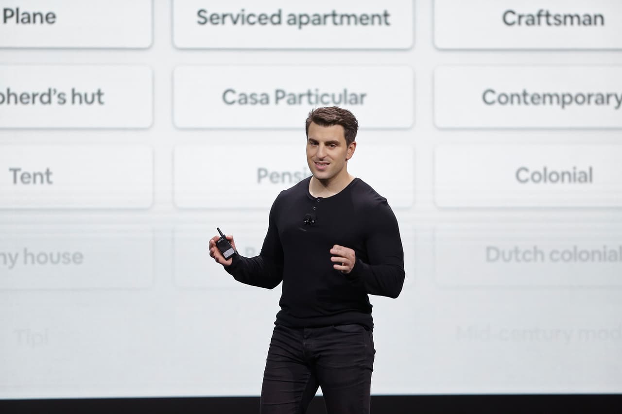 <b>Posición:</b> 8
<br>
<br>
<b>Nombre y edad:</b> Brian Chesky, 41 años
<br>
<br>
<b>Empresa:</b> Cofundador y presidente ejecutivo de Airbnb.
<br>
<br>
<b>Rank entre los más ricos del mundo:</b> 206
<br>
<br>
<b>Fortuna:</b> $9.3 mil millones ($11.5 mil millones en 2022)
