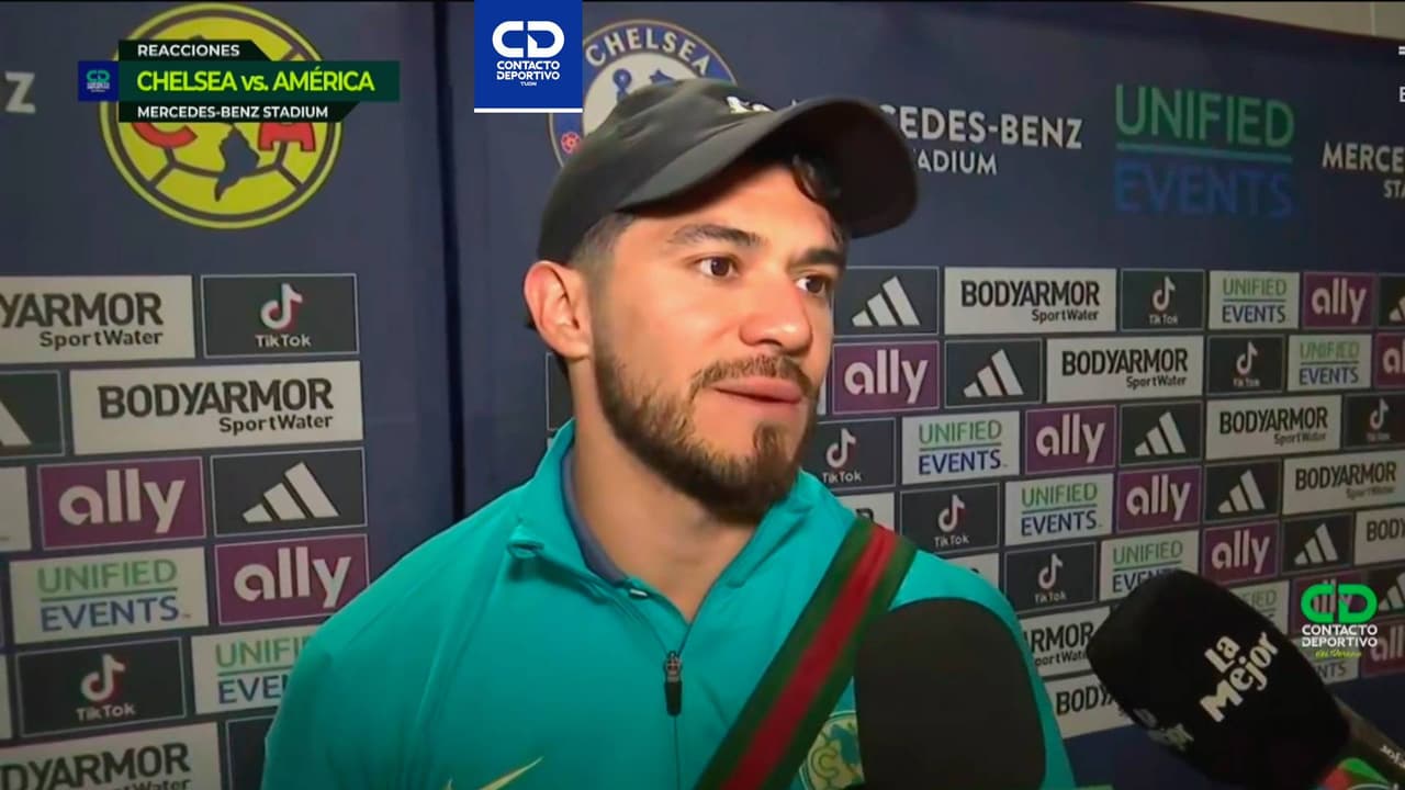 ¡De Grandes Ligas! Henry Martín lanza en Wrigley Field