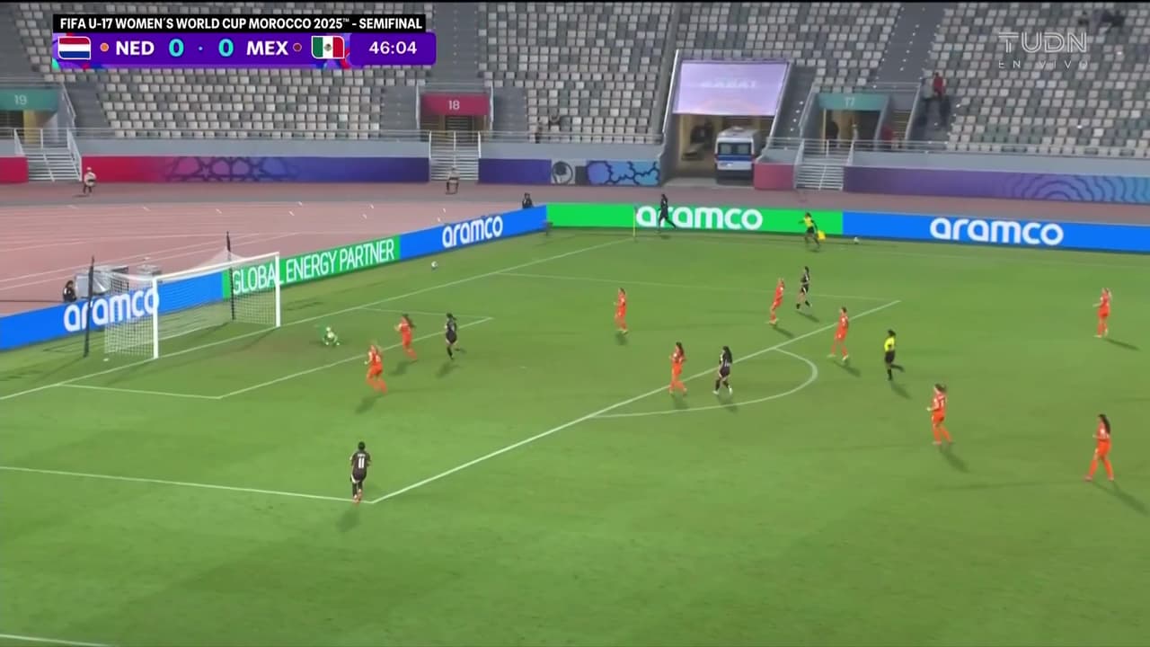 ¡México se quedó a nada del primero! Dos atajadas seguidas de la arquera