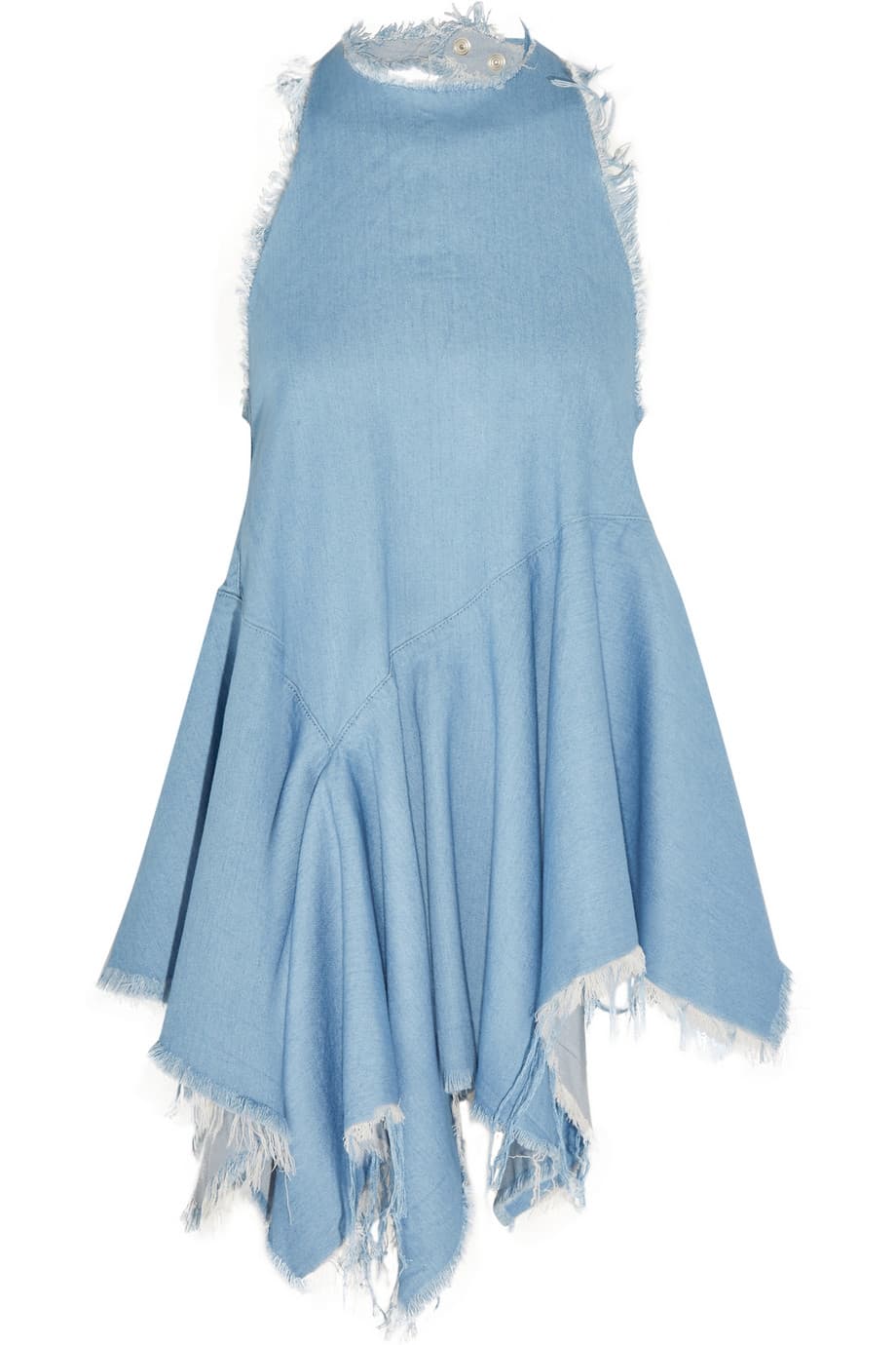 Denim ligero. Sorpresivamente el textil, antes considerado informal, es una de las tendencias más fuertes y propositivas para el próximo año. Vestidos, jumpsuits, pantalones y faldas, prometen darle un giro divertido a cualquier look. Marques Almeida impacta con esta blusa con flequillos y un peplum ultra femenino. En rayón y algodón, Marques Almeida, $390; openingceremony.us