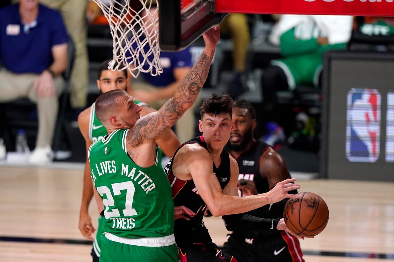 Heat se pone a un juego de volver a las NBA Finals tras seis años