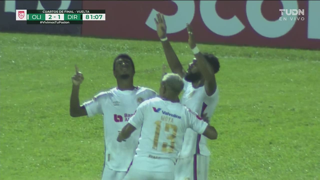 ¡Le dan la vuelta! Benguché queda completamente solo y marca el 2-1