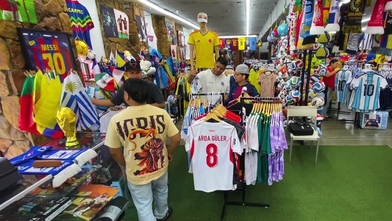 Familia mexicana conquista el mundo de los artículos deportivos chambeando