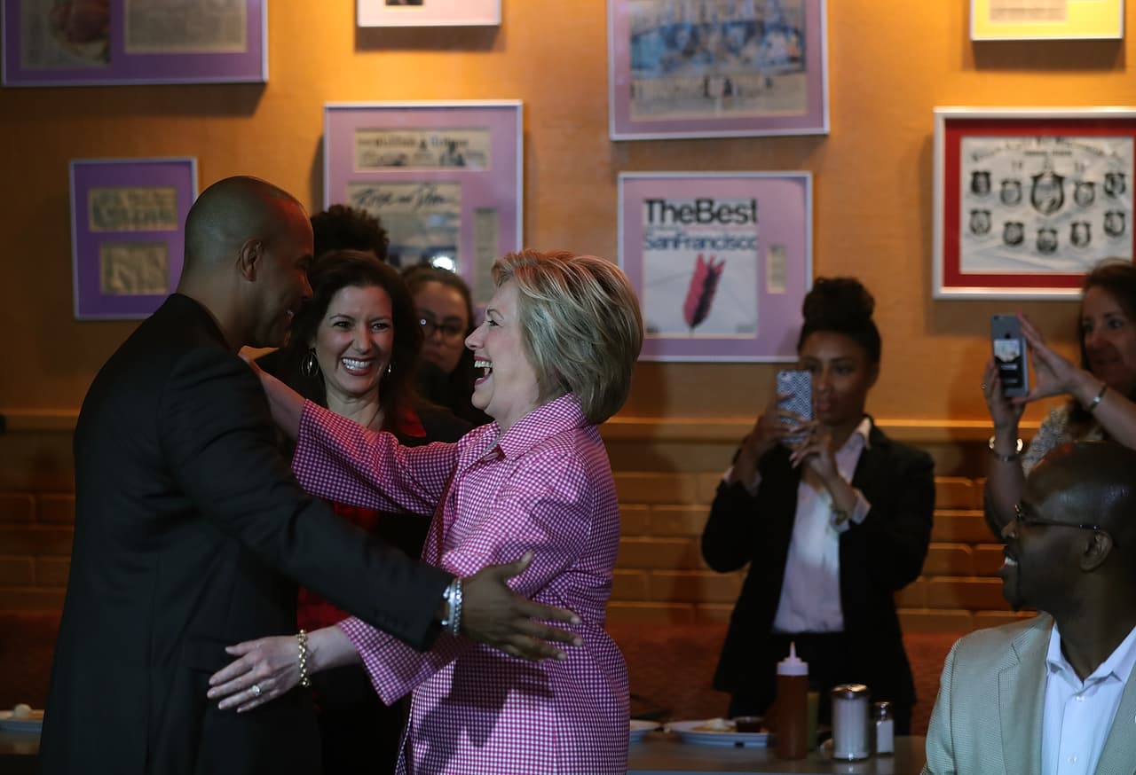 Hillary en su reciente gira por California.