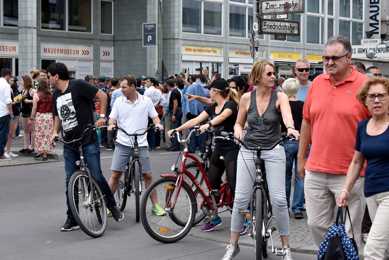 Seguramente el festejo de la Champions League lo dejó dormido en casa.