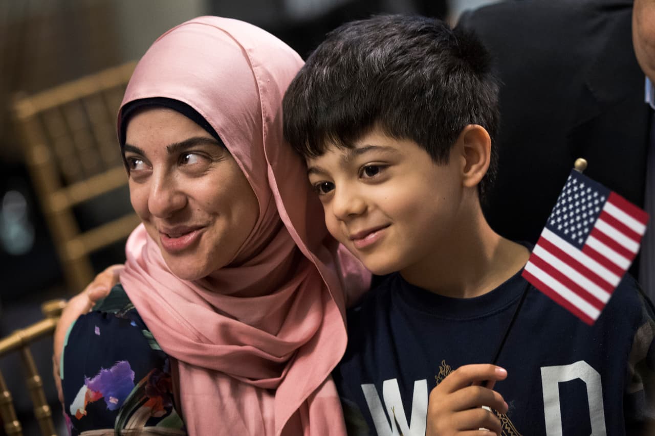 Cuánto tiempo demoran los principales trámites del servicio de inmigración de Estados Unidos