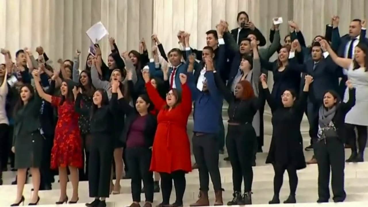 Congresistas de Illinois exigen al Congreso un camino a la ciudadanía para beneficiarios de DACA