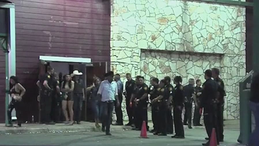 Regresarán el dinero a quienes asistieron al concierto de música regional mexicana en el Cowboys Dance Hall