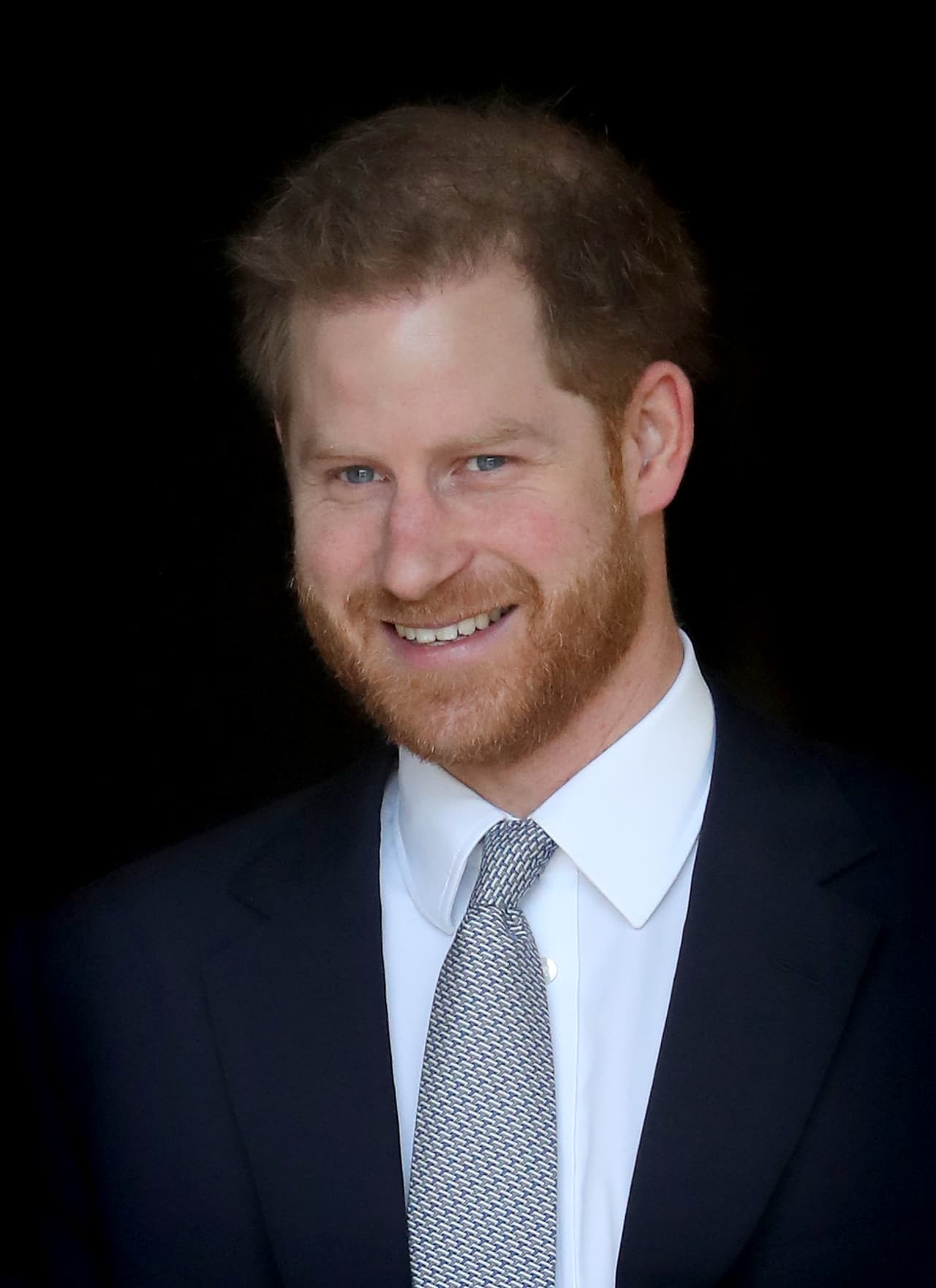 Y de acuerdo con la periodista de la
<b> <a href="https://www.bbc.com/news/uk-51129896">BBC Sport</a></b>, Shamoon Hafez, quien estuvo presente en el evento, el príncipe Harry soltó una "carcajada" cuando un periodista le preguntó cómo iban las conversaciones sobre su futuro.
<br>