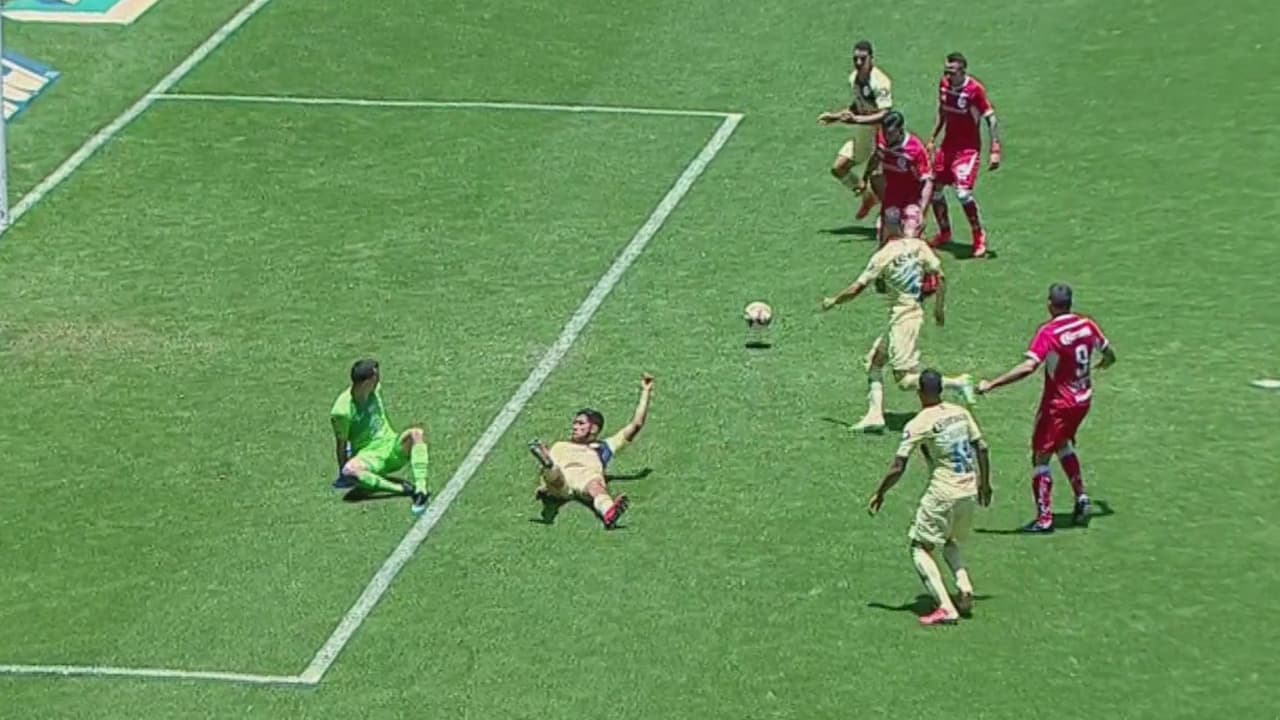 Alexis Canelo empató 2-2 el juego para Toluca