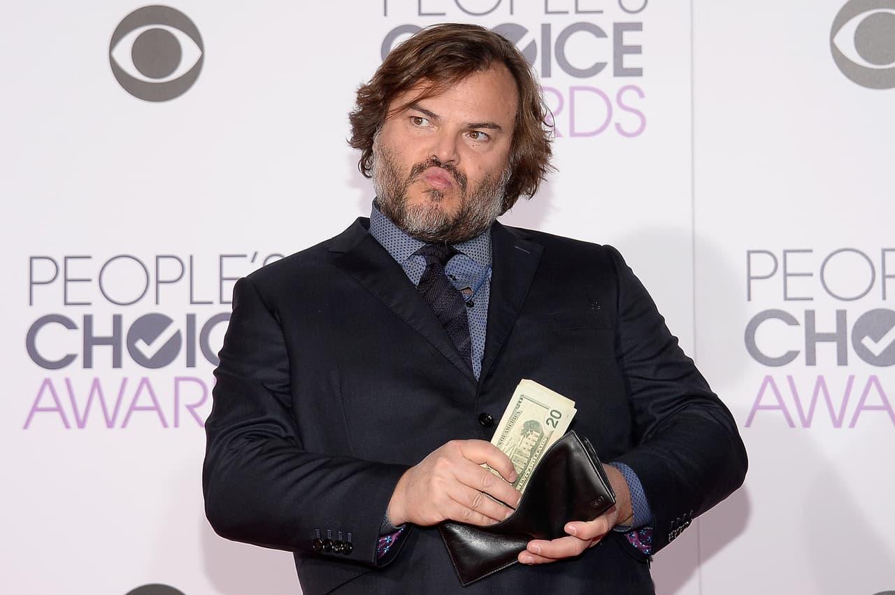 Jack Black, ¿regalando dinero?