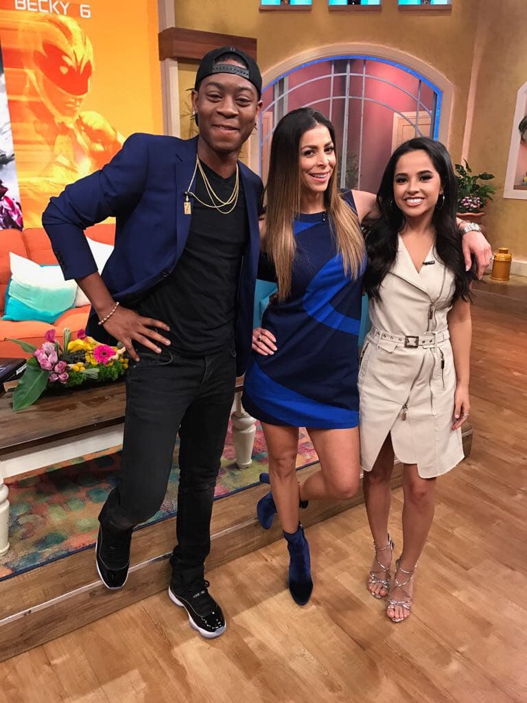 Este par de talentosos jóvenes nos contagiaron con sus súper poderes.