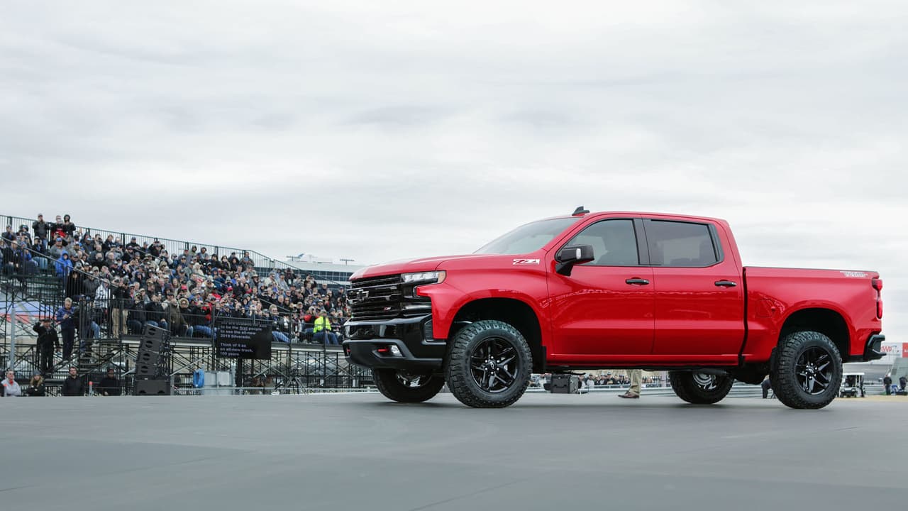 The all-new 2019 Chevrolet Silverado was introduced at an event celebrating the first 100 years of Chevy Trucks on Saturday, December 16 in Dallas, Texas. The 2019 Silverado 1500 is all new from the ground up and leverages Chevrolet’s experience building more than 85 million dependable, long-lasting pickups.