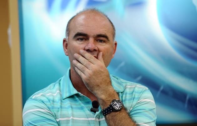 Renuncia el técnico de la selección de Guatemala por escándalo de corrupción 