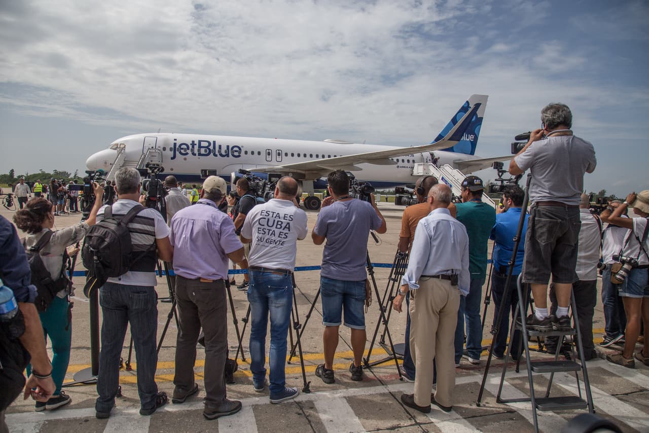 JetBlue's first flight to Cuba arrives in Santa Clara.