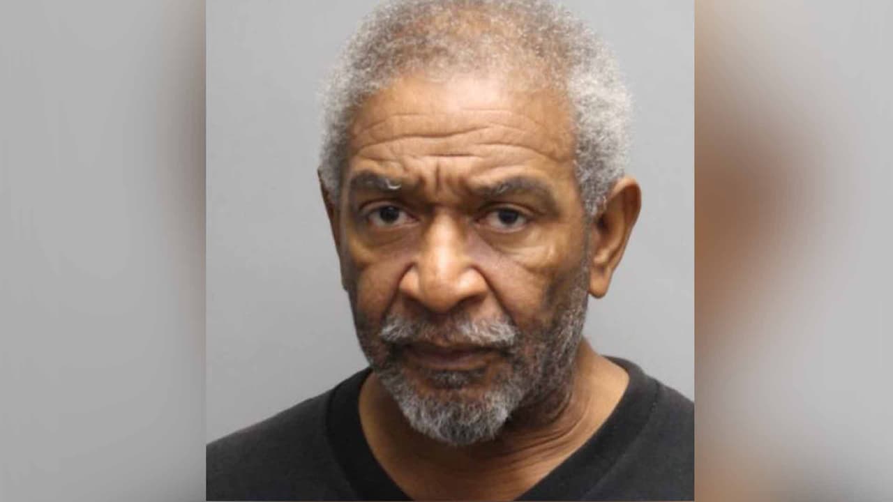 James Garrett, había sido arrestado en dos ocasiones anteriores por conducir bajo los efectos del alcohol.