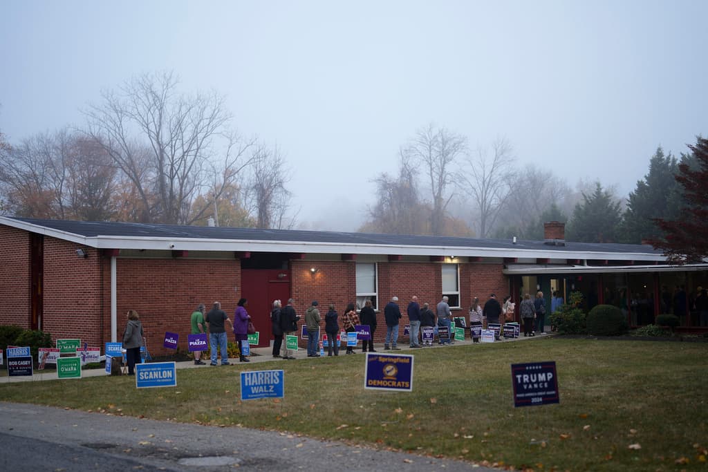 Pensilvania es reconocido como un 
<b>"swing state" o estado indeciso</b>, es decir, no tiene una afiliación política definida, por lo que su voto puede variar en cada ciclo electoral.
<br>