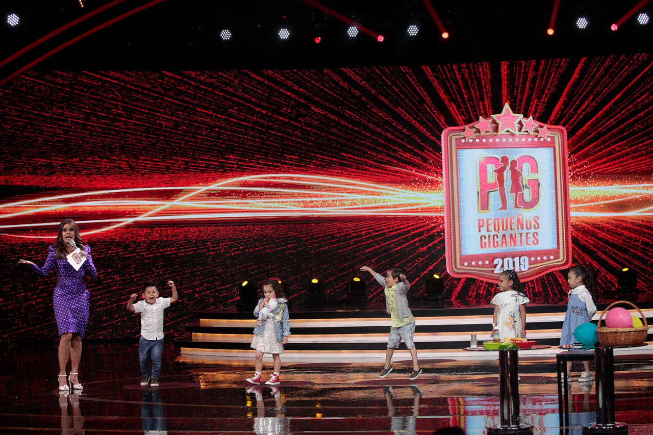 Una vez que todos los capitanes hubieron jugado 'Gali dice', subieron al escenario para conocer al ganador. Mateo y Giovani lograron realizar 12 retos en cuatro minutos.