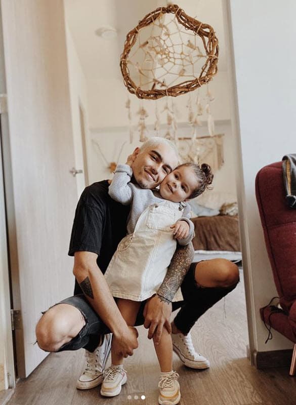 Al parecer su relación ha mejorado pues el modelo le pidió permiso a Natália Subtil para pasar tres semanas junto a su hija de 3 años en Cancún, México.