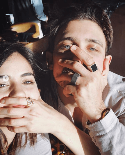 En declaraciones para el programa 
<b><a href="https://twitter.com/saleelsoltv/status/1154202559315234816?s=20" target="_blank">Sale el Sol</a></b>, Ela Velen contó cómo tomaron ella y su pareja esta situación.