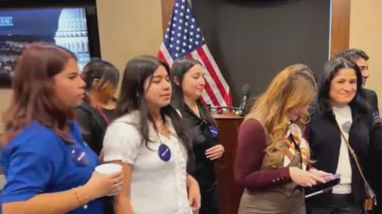 “Mis sueños se acaban en este momento”: Beneficiarios de TPS exigen soluciones