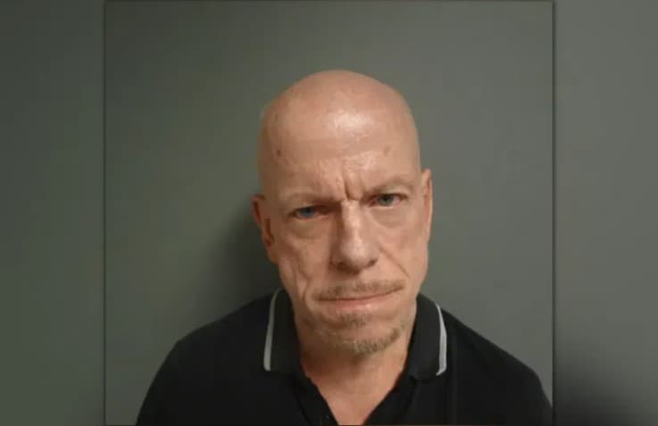 El escandaloso caso del pastor metodista acusado de vender drogas en las afueras de su iglesia