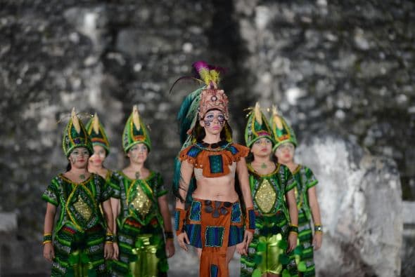 "Para nosotros no es un show y no es turismo, es algo espiritual y personal", dijo a la AFP Sebastiana Mejía, de la Conferencia de Ministros Mayas.