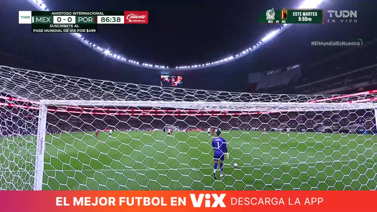 ¡Suena el grito prohibido en el Banorte ante Gianni Infantino!