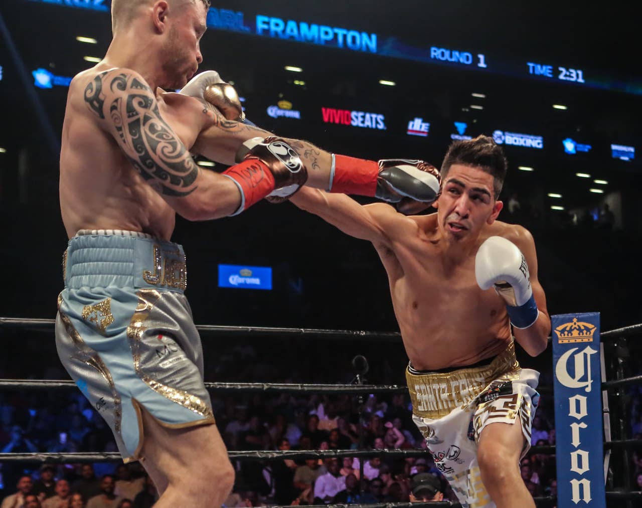Leo Santa Cruz perdió en Brooklyn el título pluma de la AMB ante Carl Frampton