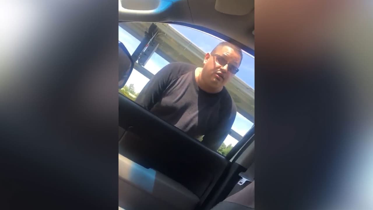“Te voy a reportar a ICE”: Una joven mexicana grabó el momento que un hombre la amenazó en un parque de Elk Grove
