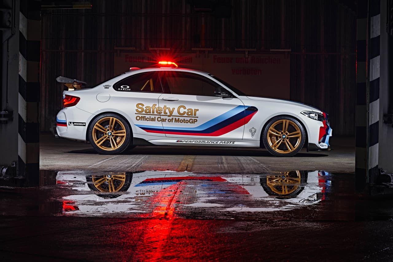Espectacular BMW M2 Coupé, el safety car en la temporada 2016 del MotoGP