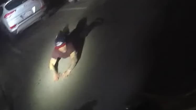 Se tirotea con policías y recibe un disparo en la cabeza; enfrenta 9 cargos por intento de homicidio