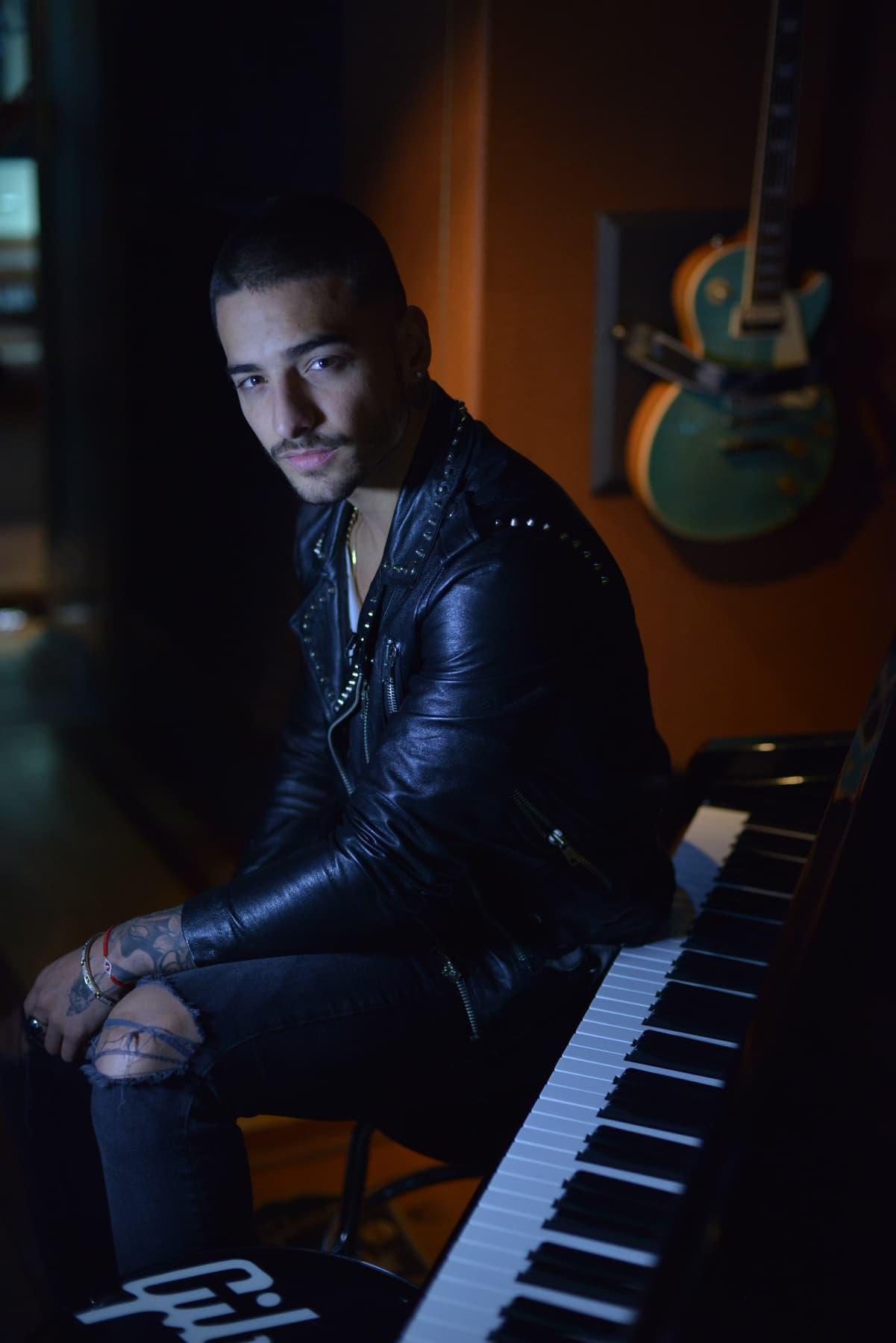 Además es un fashionista y eso es otro de sus atractivos.