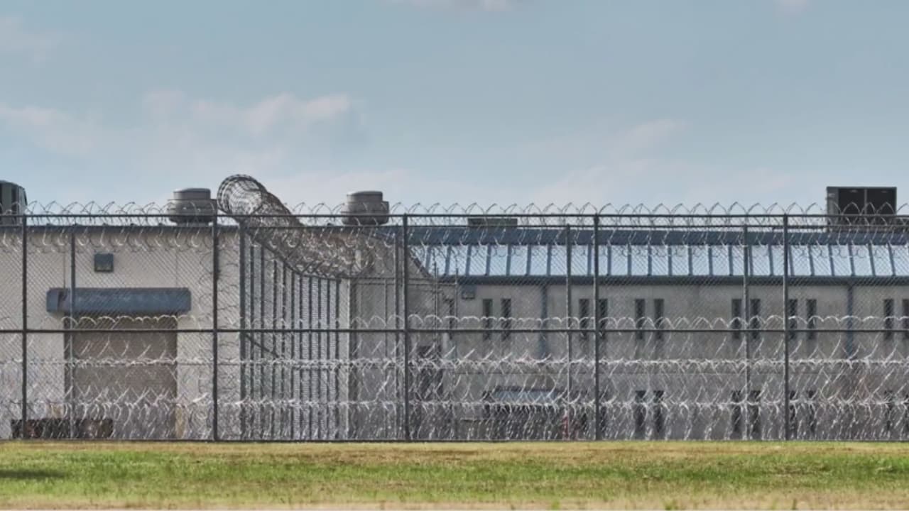 ICE tendría planes para reabrir un centro de detención en Carolina del Norte