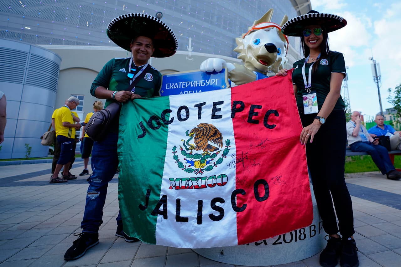 El colorido y la alegría se convirtieron en la representación de los fanáticos para el partido entre México y Suecia por el grupo F del Mundial de Rusia 2018.