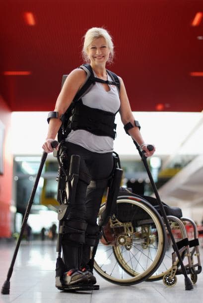 Las empresas EKSO Bionics y 3D System crearon el modelo del esqueleto para que fuera con las medidas exactas del cuerpo de Amanda.