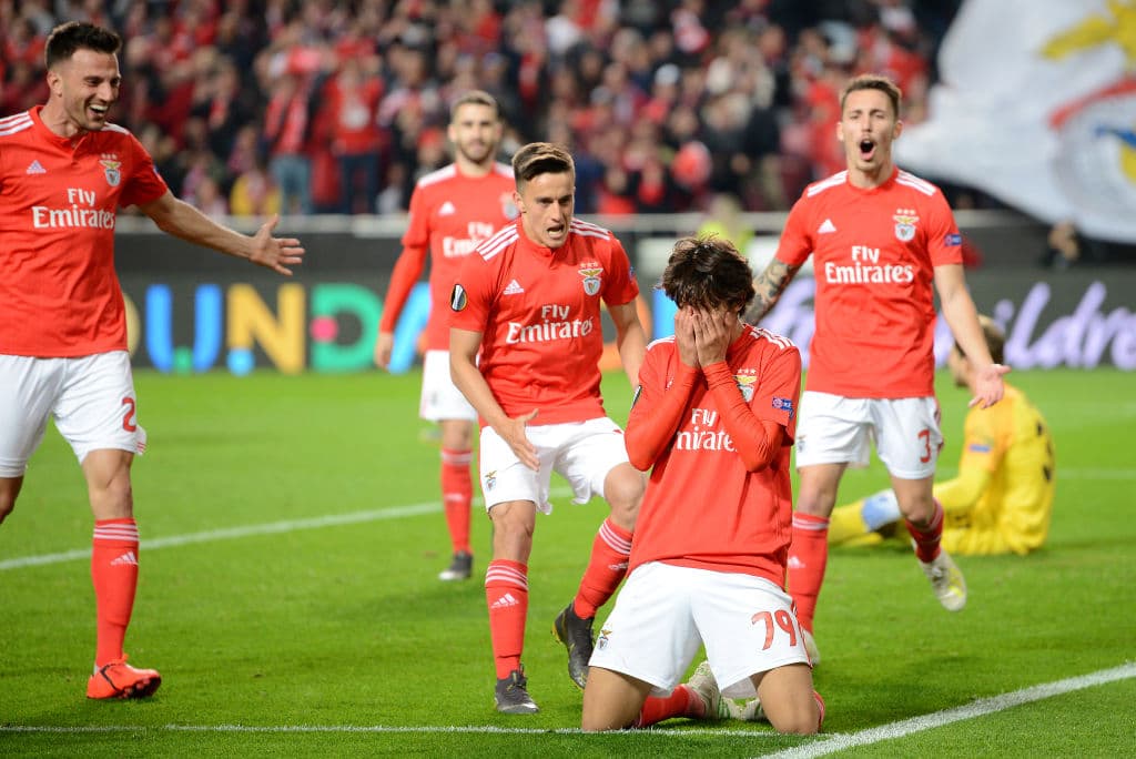 Y llegó el momento de la noche: Joao Felix coronaba un gran partido al marcar su tercer gol. El juvenil delantero portugués marcaba su tercer gol del partido y le daba ventaja al Benfica por 4-1.