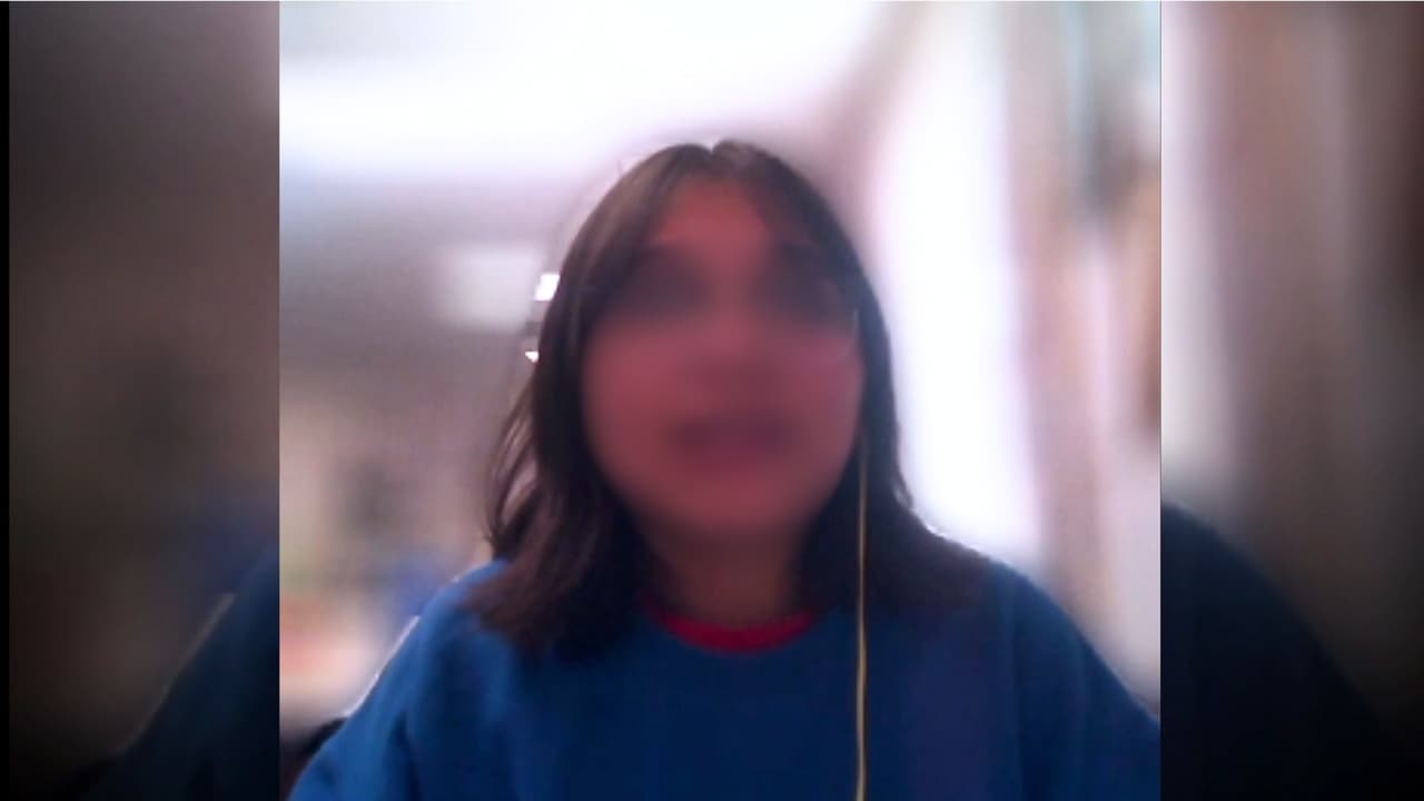 Menor de 14 años relata autolesión durante crisis depresiva en centro de ICE en Dilley