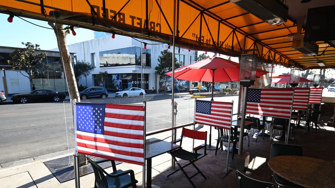 Los restaurantes de Bakersfield solo podrán funcionar al 50% de su capacidad.