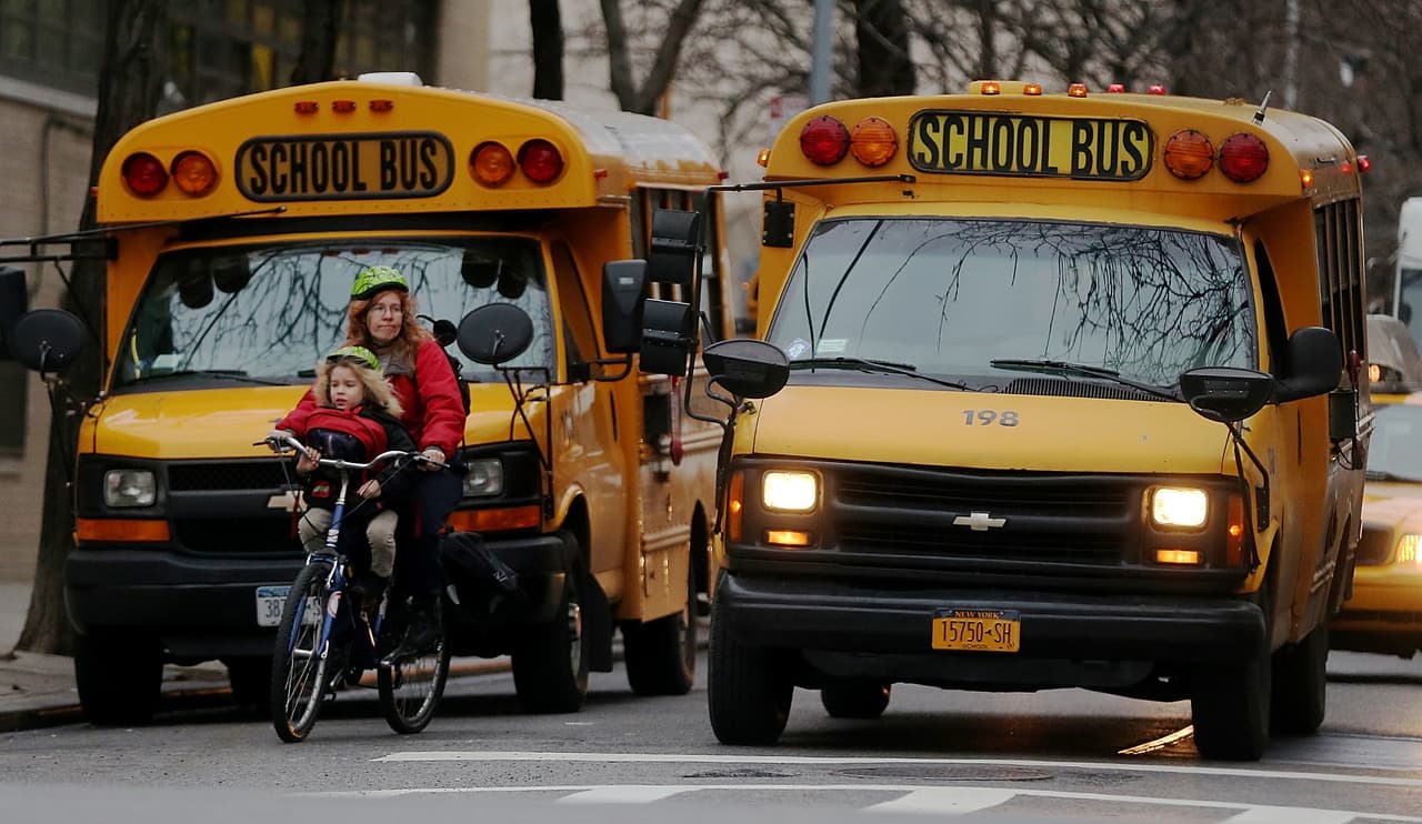 A pesar de haber mejorías en el sistema, los buses escolares en la ciudad de Nueva York siguen generando quejas por retrasos