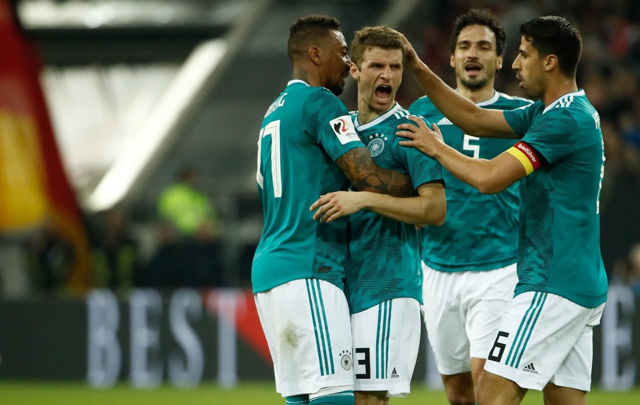 Poema de Müller le está dando el empate a Alemania contra España