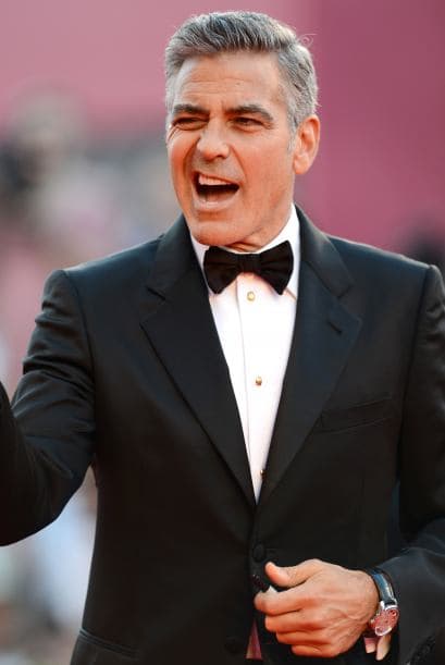 ¿Te imaginas tener una cita con este galanazo de película? Más videos de Chismes aquí.