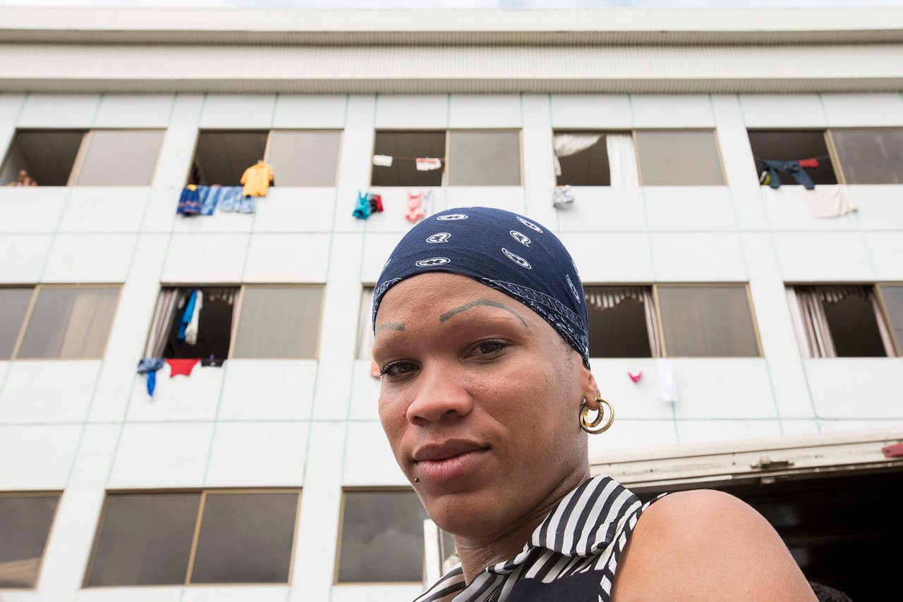 Durante sus últimos años en Cuba, Kinella fue activista del Centro Nacional de Educación Sexual (Censex)