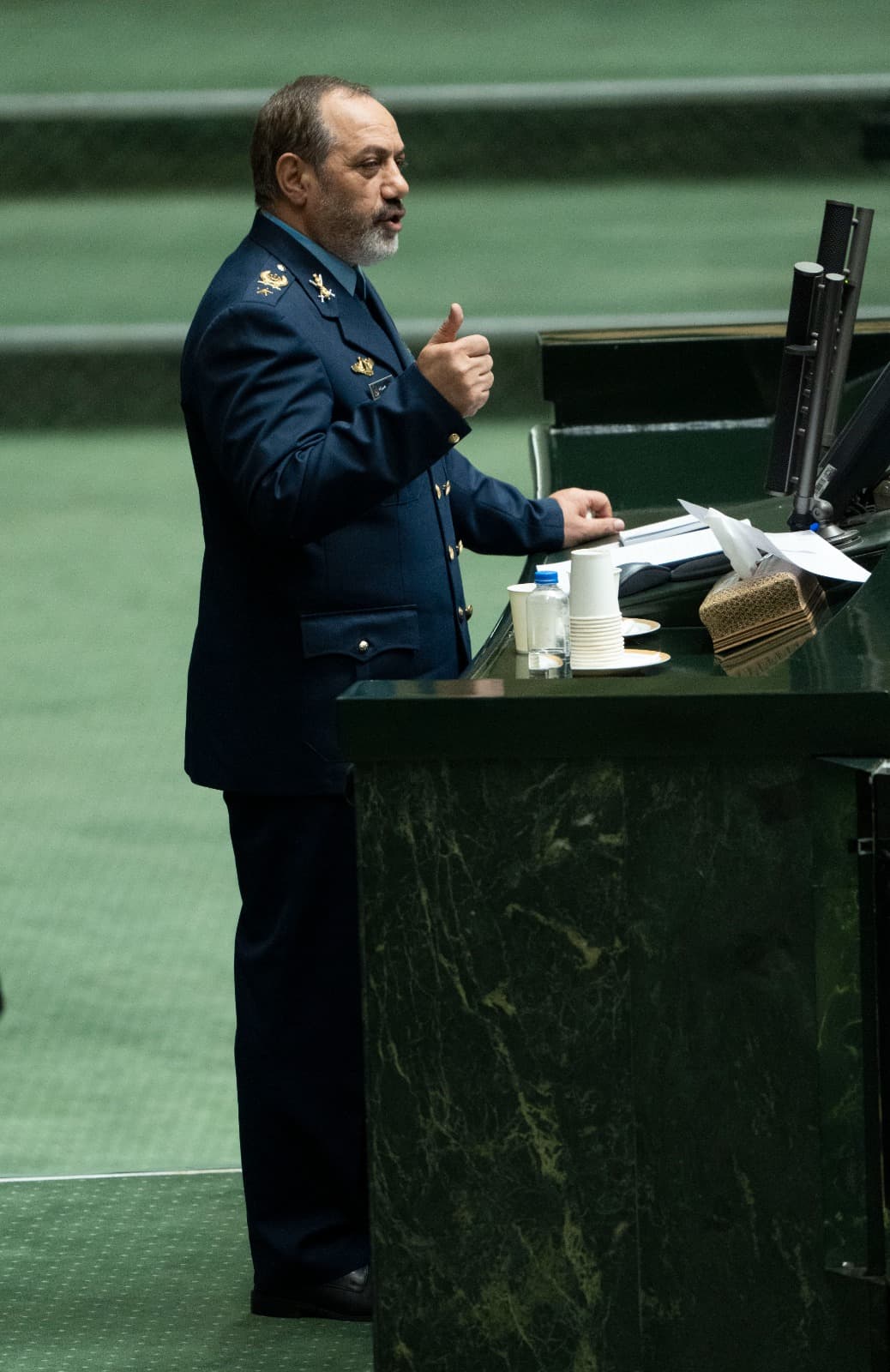 Ministro Iraní advierte a EEUU que responderán con decisión: "hasta la última gota de sangre"