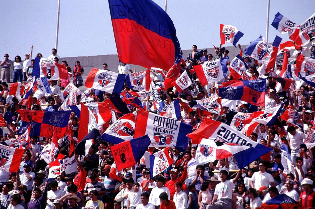 Todo comenzó en 1992 cuando La Volpe alzó el título de Liga MX dirigiendo al Atlante ante Rayados de Monterrey.