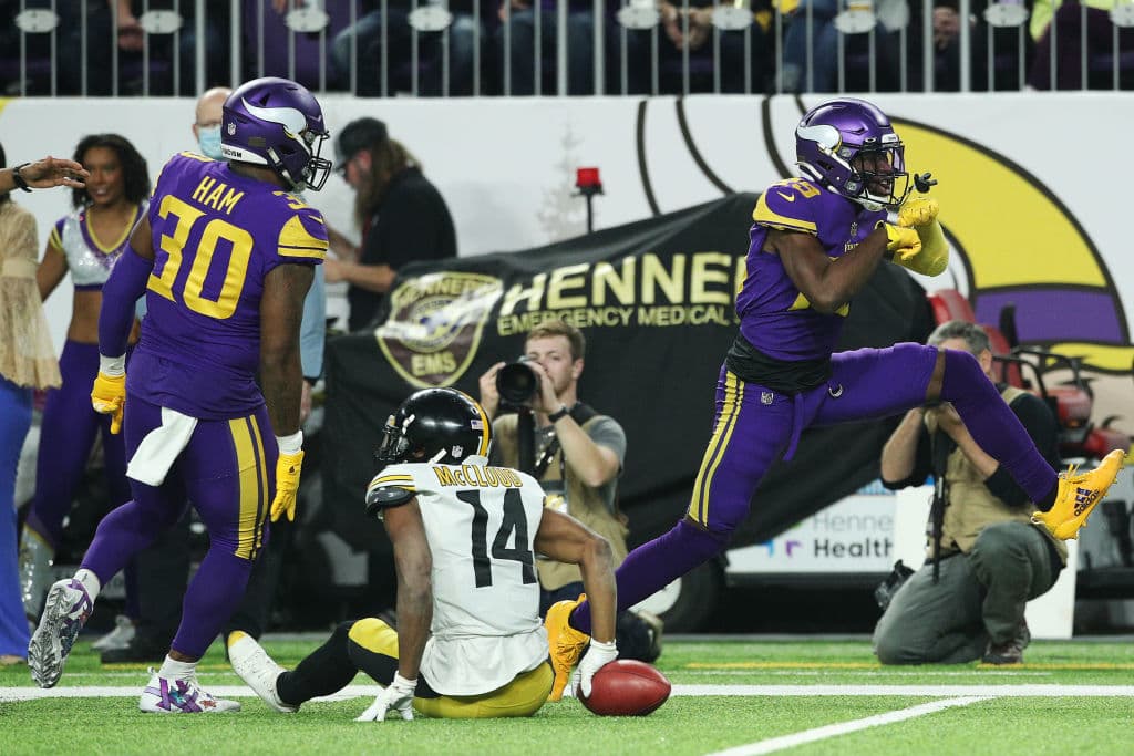 Dalvin Cook brilla en su regreso y con dos anotaciones comanda la victoria 28-36 sobre los Pittsburgh Steelers.