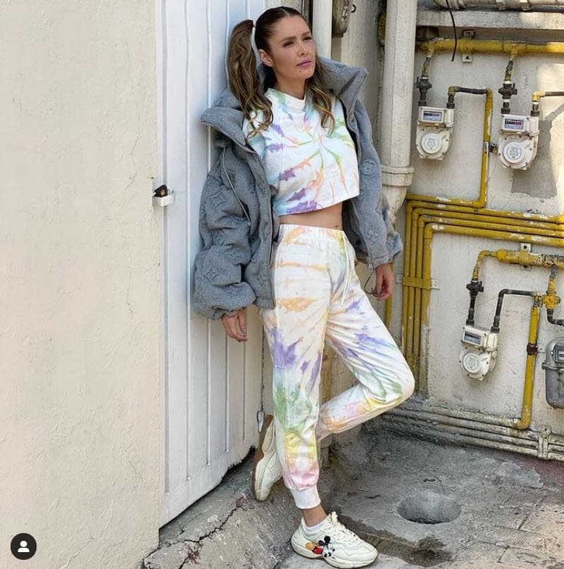 <b>Su padre murió</b> al poco tiempo y ella se enteró 18 horas después que aterrizó en Australia.
<br>