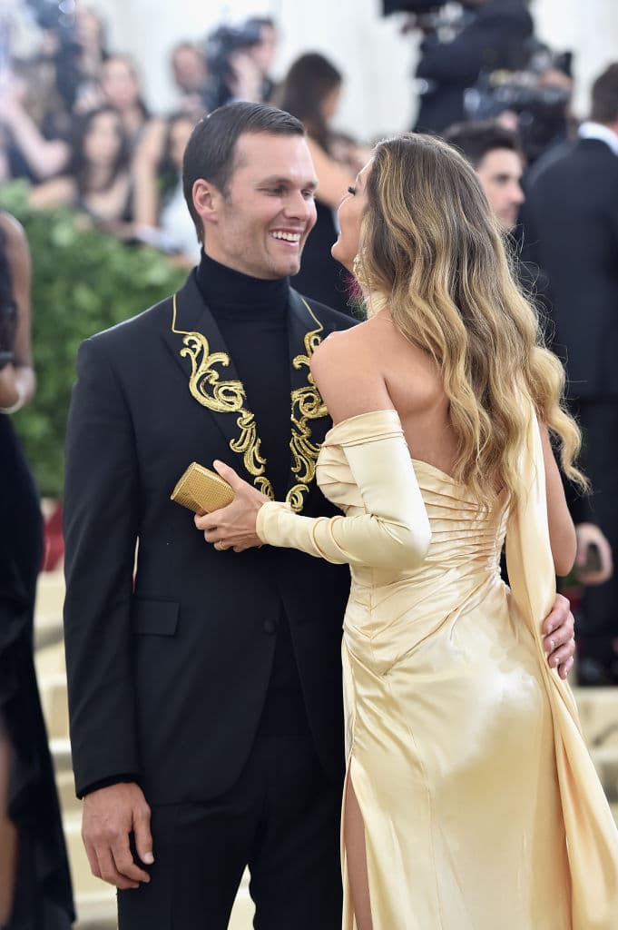 <b>Gisele Bündchen y Tom Brady</b>: ella era la modelo mejor pagada en el planeta, mientras que él (en aquel momento), tal vez uno de los mejores quarterbacks de la historia del fútbol americano.